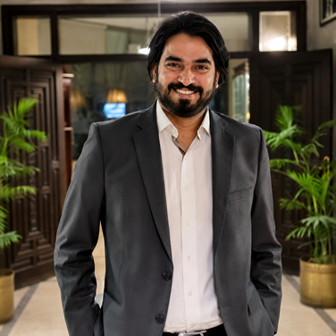 Best Hair Transplant Surgeon in Pakistan Dr Adnan Bashir
